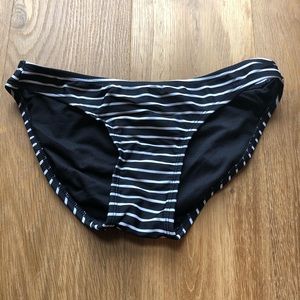 target black and white striped swimsuit bottoms